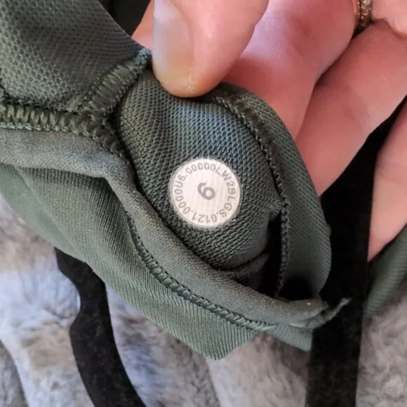 Lululemon Non Padded Swiftly Tech Cropped Racerback Tank Top 2.0 Size 6 - Picture 5 of 7